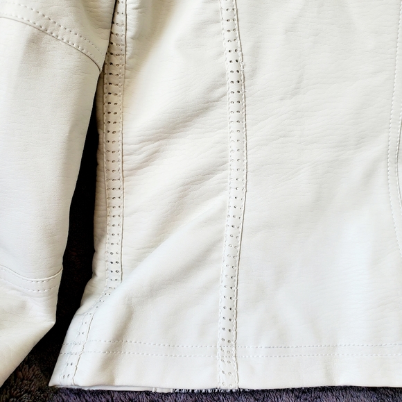 Point Zero white faux-leather jacket w/ wool - Picture 9 of 16